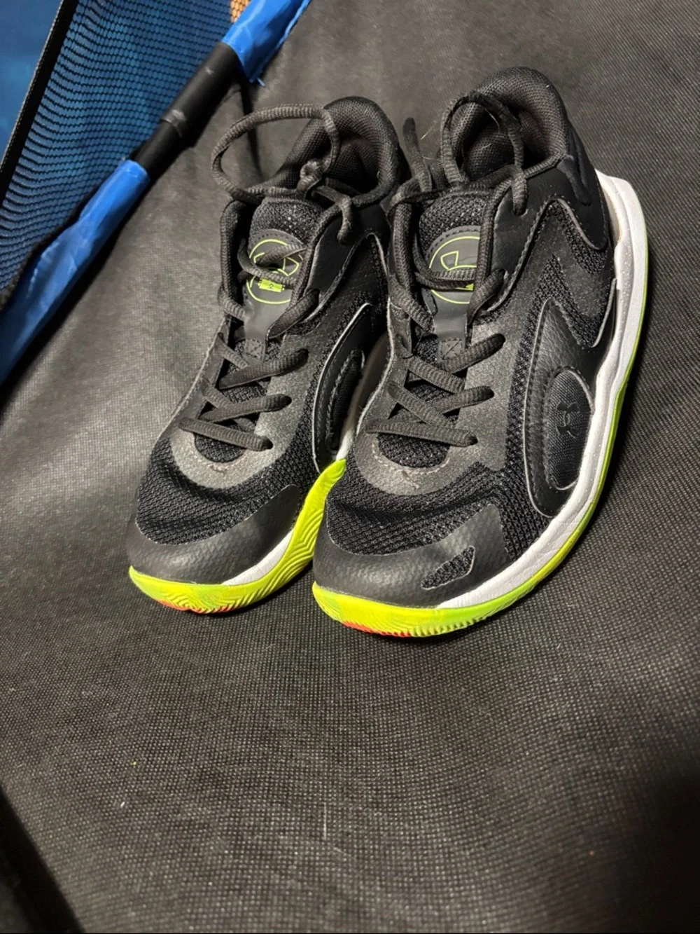 Under Armour Jet 25 Basketball Shoes! Child 3